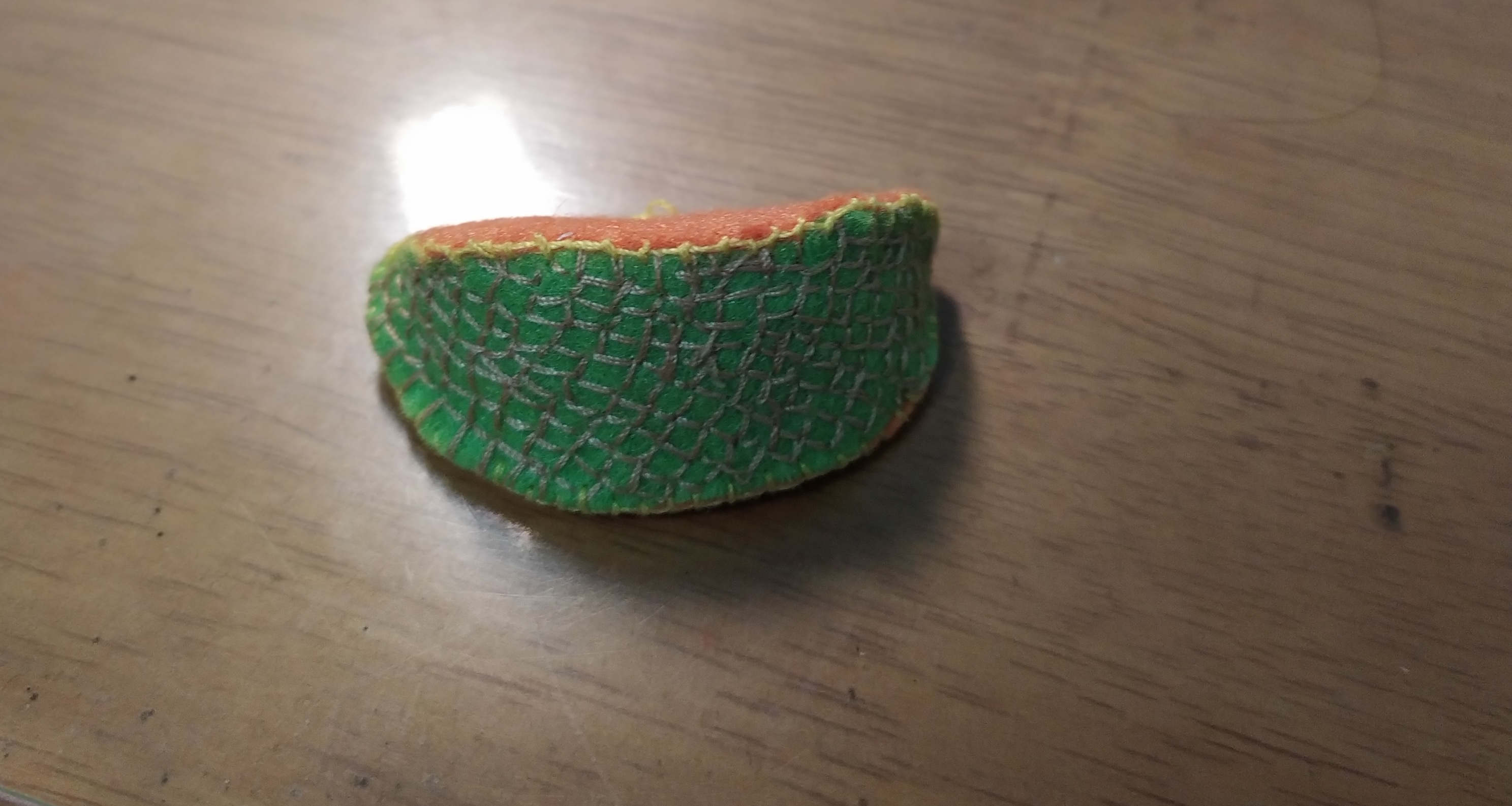 作品 B
